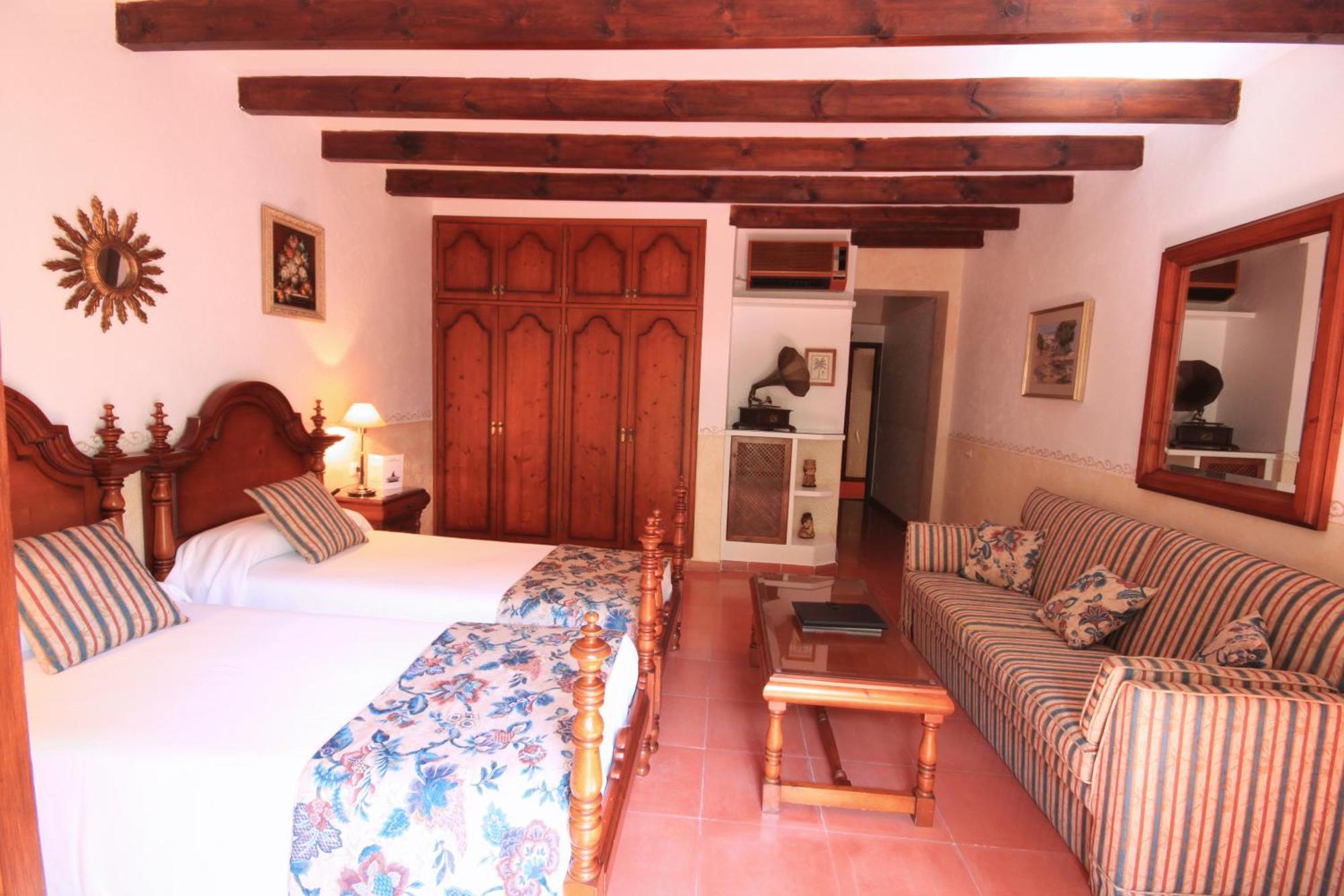 Petit Hotel Ses Rotges - Only Adults Cala Ratjada  Kültér fotó
