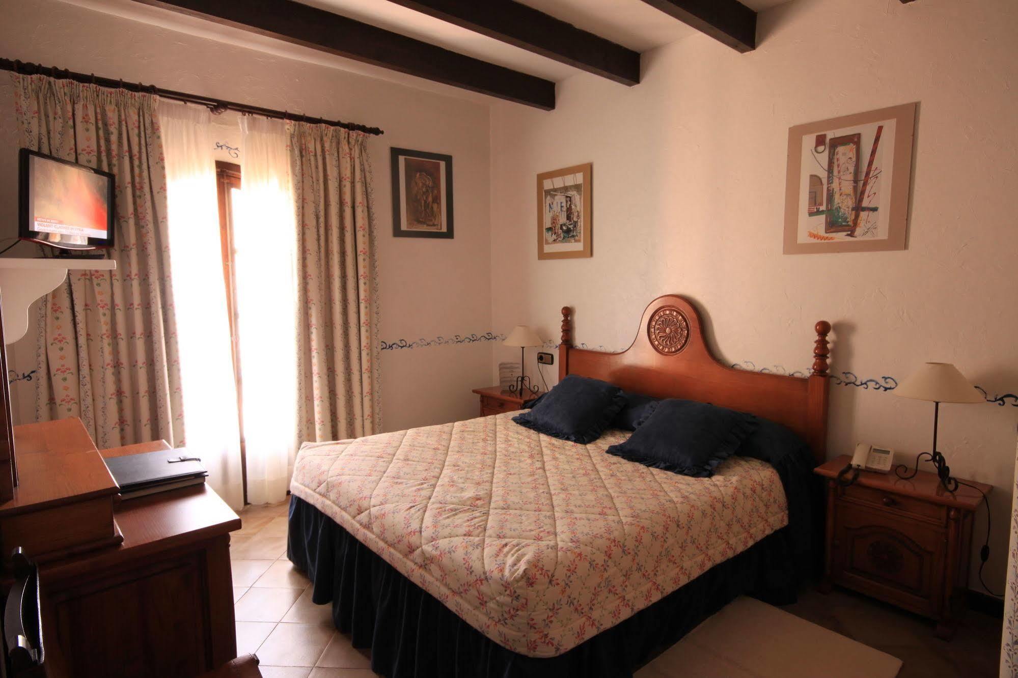Petit Hotel Ses Rotges - Only Adults Cala Ratjada  Kültér fotó